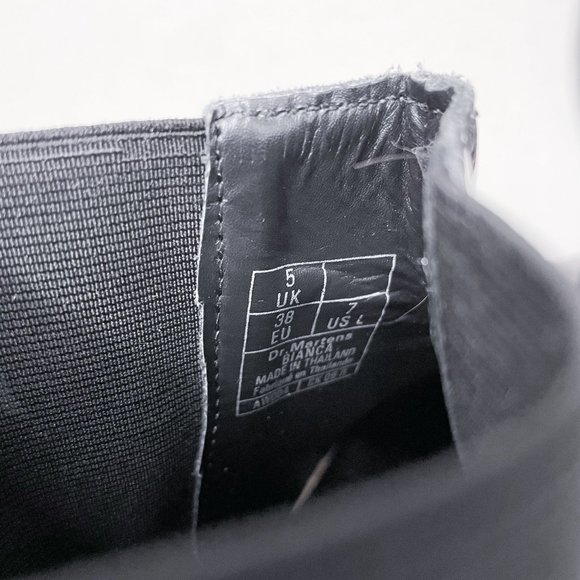 Dr. Martens Black Patent Leather Bianca Pointed Toe Chelsea Boot Women's Size 7 - Picture 12 of 12